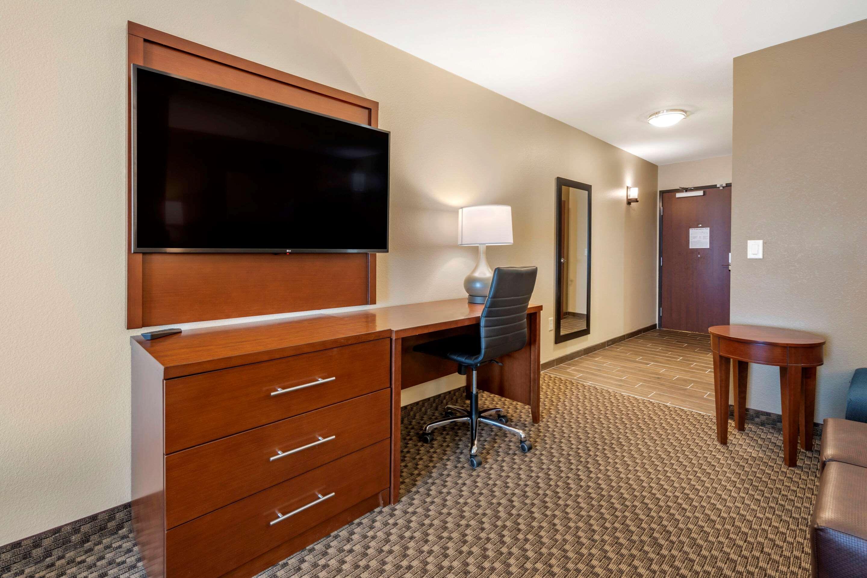 Comfort Suites Broomfield-Boulder-Interlocken Exterior photo